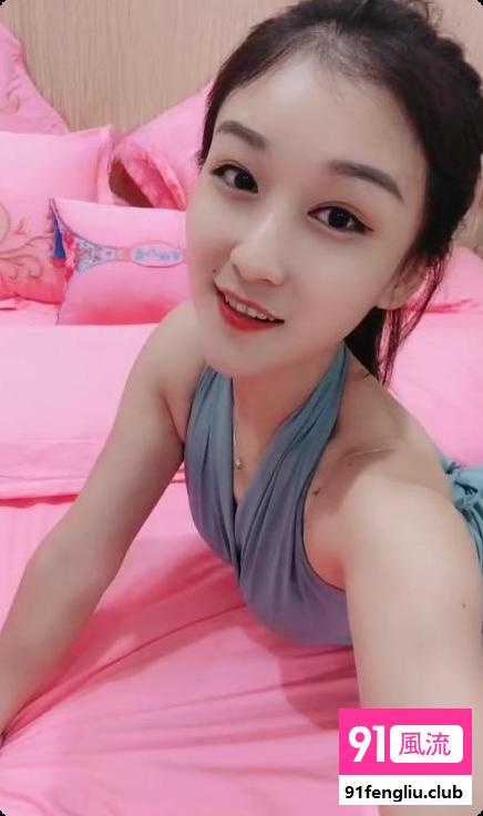 性感小蛮腰萌萌
